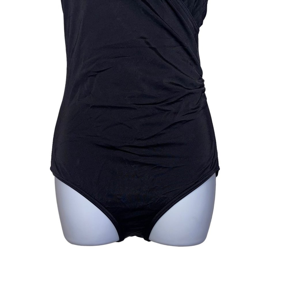 Lands End Womens One Piece Swimsuit 8 Swimwear Black Wire Free Bra Padding Beach - Picture 3 of 10